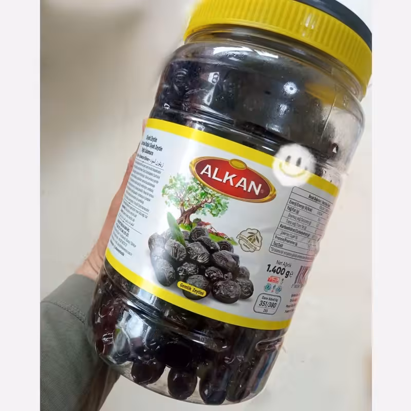 زیتون سیاه چروک روغنی 1400گرم آلکان ترکیه | amazonchi