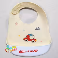 پیشبند سیلیکونی نوزاد طرح ماشین