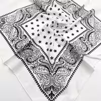 باندانا ستاره حاشیه دار