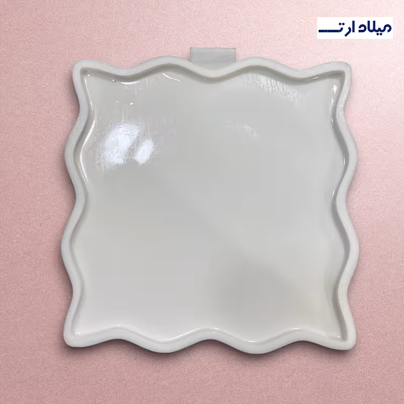 قالب سیلیکونی مربع دفرمه 20 سانت
