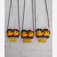 آویز ماشین جوجه دوتایی روی تاب | amazonchi