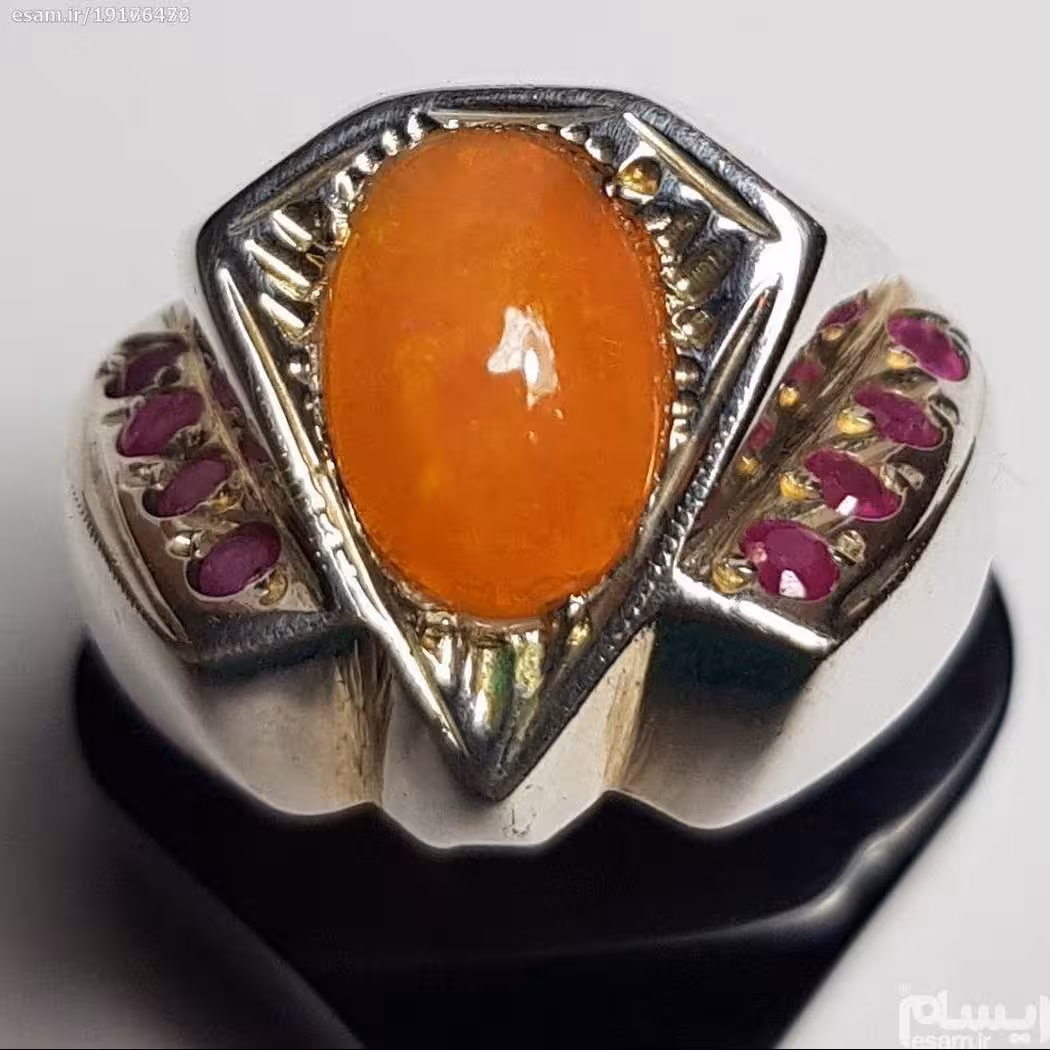 انگشتر سلطنتی وبی همتای اوپال نارنجی اتیوپی اصل معدنی تلالوعالی هفت رنگ
