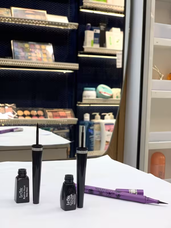 خط چشم لچیک ( لشیک ) lECHIC Eyeliner