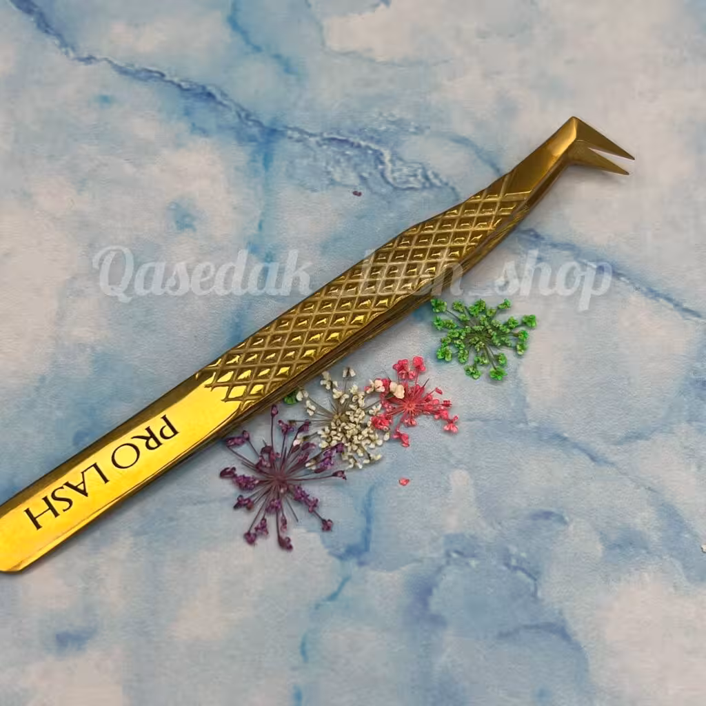 پنس مژه والیوم 90درجه  Q