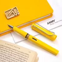 لامی خودنویس سافاری زرد LAMY SAFARI FOUNTIAN PEN Yellow 18