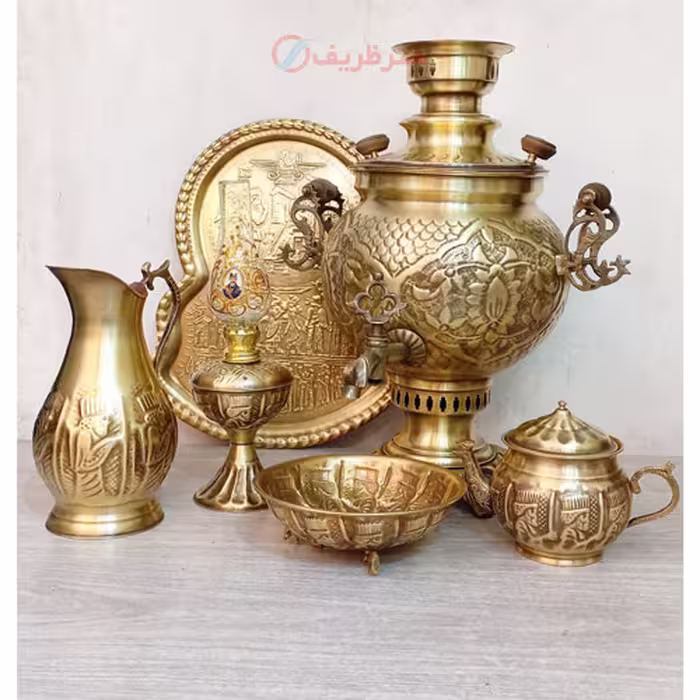سرویس 6 پارچه سماور ذغالی برنجی 6 لیتری، قلم فرش دسته توری، دارای مهر روسی