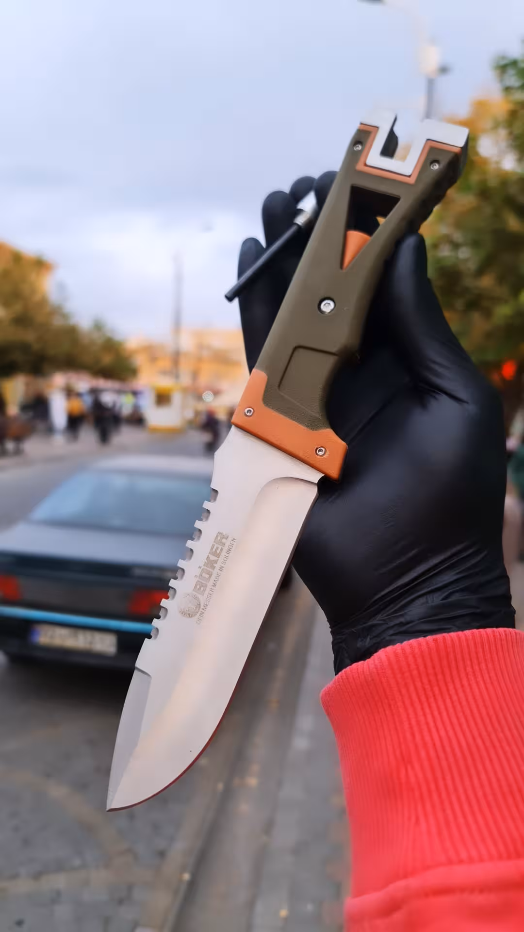 شکاری اورجینال بوکر مخصوص طبیعت گردی دارای چخماق انتهایی طول کار 25 سانت تیغه استیل  فولاد بسیار قوی