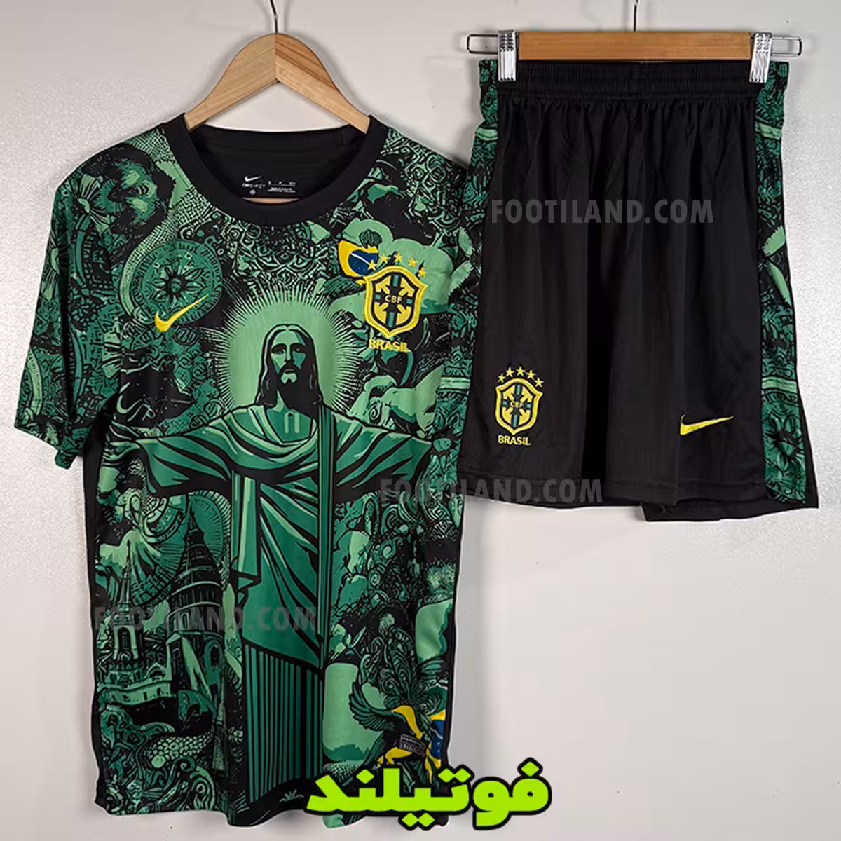 کیت برزیل مسیح سبز