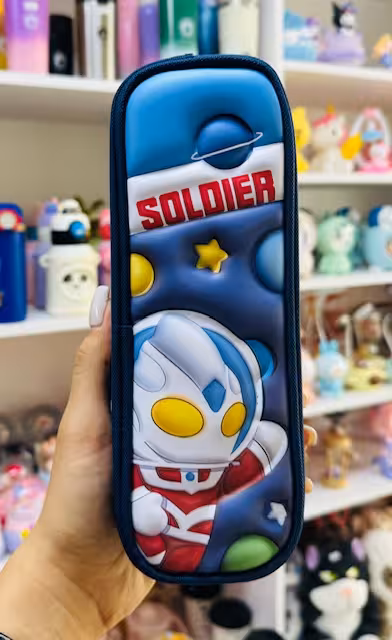 جامدادی سه بعدی پسرونه طرح اولترامن 2