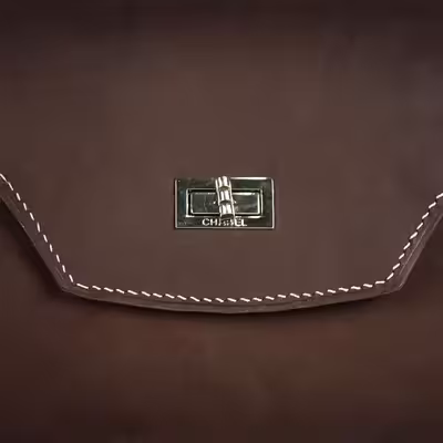 کیف رودوشی چرم و چوب مدل پاروتیا