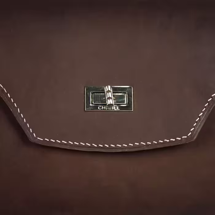 کیف رودوشی چرم و چوب مدل پاروتیا