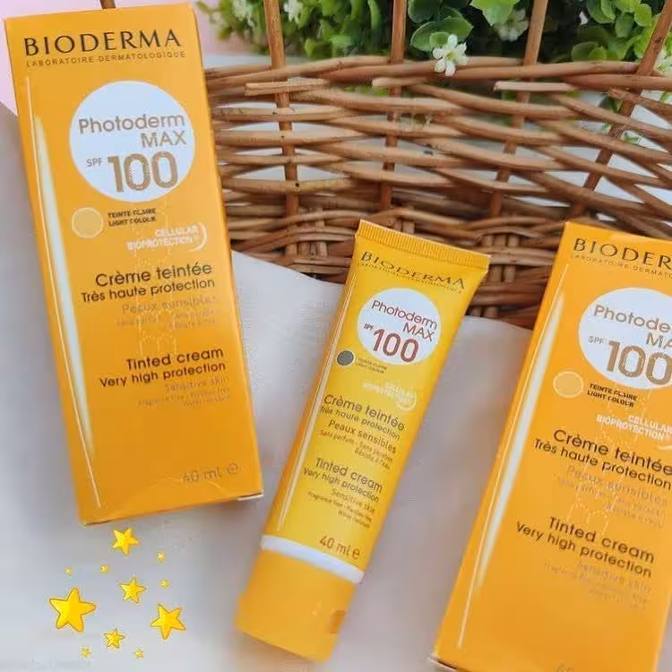 کرم ضد آفتاب بایودرما مدل Photoderm MAX مناسب پوست های معمولی تا خشک