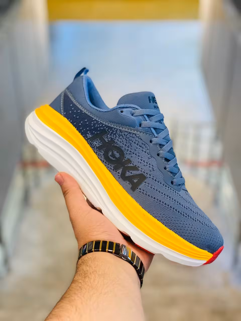 کتونی مردانه ویتنامی هوکا باندی 8 وارداتیbondi 8 hoka