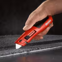 کاتر پیچ گوشتی ذوزنقه ای 6 تیغ Multi Six کد 3011