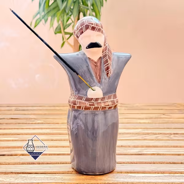 عودسوز مجسمه مرد کورد (کرد) رنگ قهوه ای طوسی