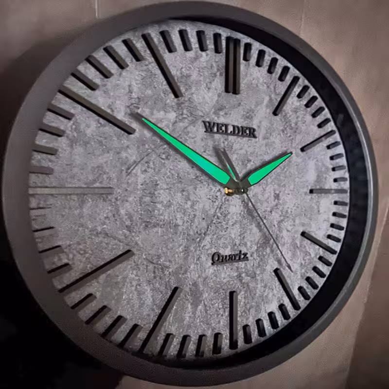 ساعت دیواری شبرنگ کد 400