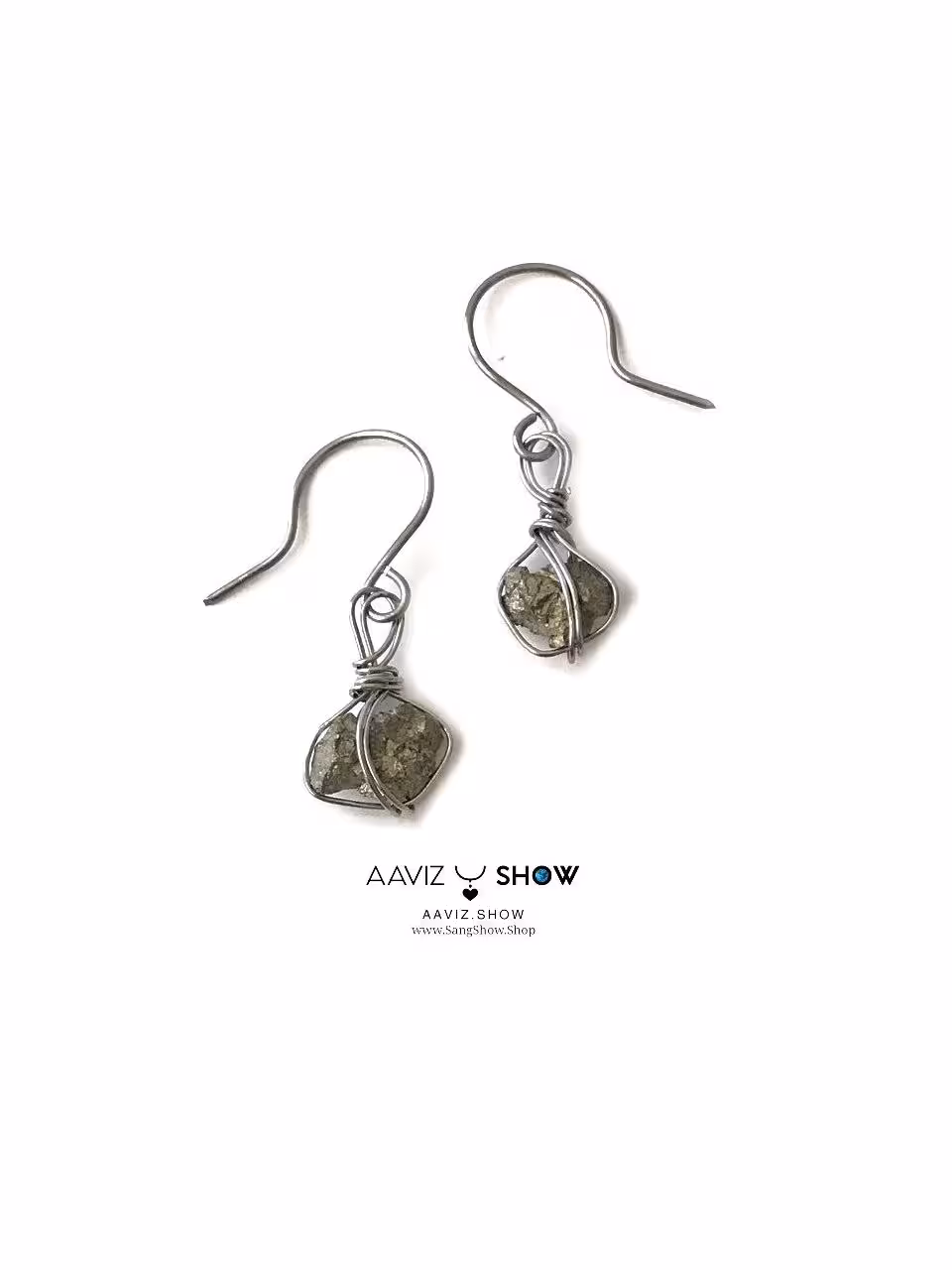 گوشواره راف پیریت سنگ جذب ثروت خاص و زیبا G032