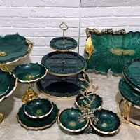 سرویس ظروف پذیرایی 6 نفره رزینی سبز زمردی
