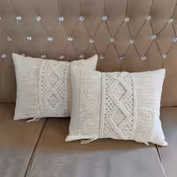 کوسن مکرومه مستطیل رنگ شیری همراه با بالشتک الیاف