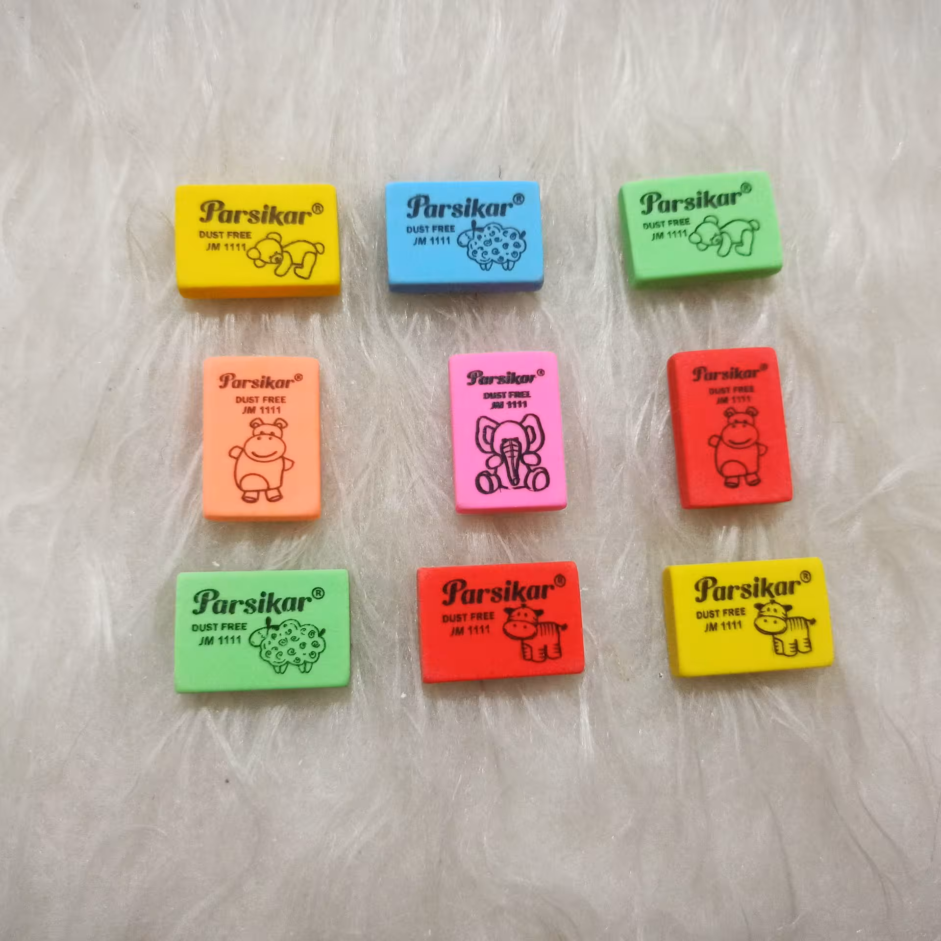 پاکن فانتزی، طرح حیوانات، سایز3*2، بسیار تمیز پاک میکنه، رنگ های مختلف