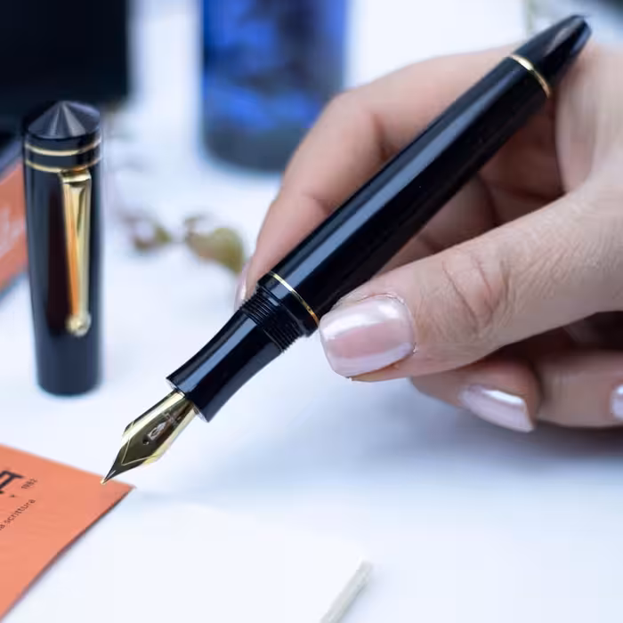 خودنویس دلتا رایت بالانس مشکی DELTA Write balance black GT