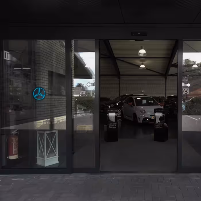 چراغ دیواری نئون دیزاین طرح Benz-BL_TBL