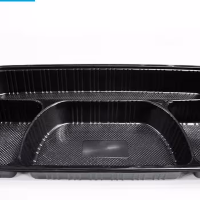 ظرف مشکی ماکروویوی کبابی 4 خانه با درب(کارتن 100 تایی)