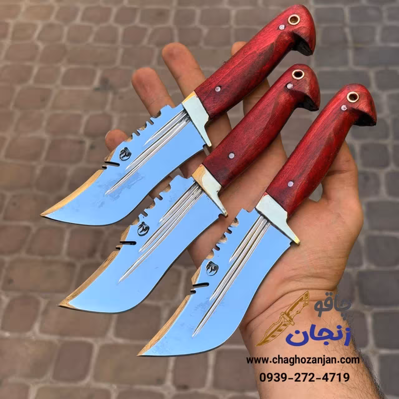 چاقو سندبادی قرمز همراه با غلاف تیغه فولاد فنر