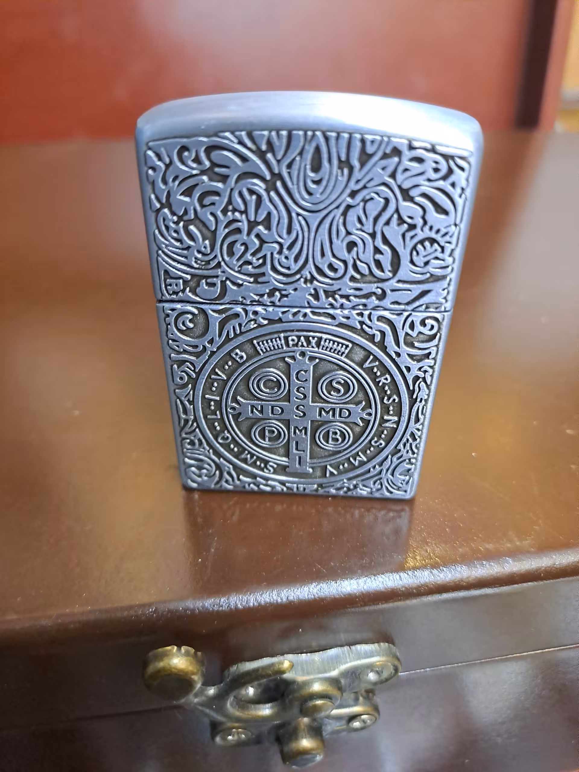 فندک گازی فلزی سنگی 1