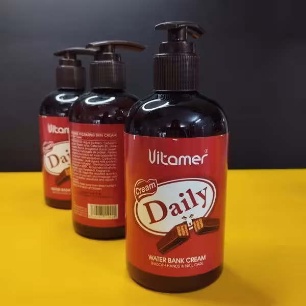 کرم ابرسان پوست ویتامر کره کاکائو