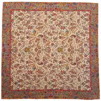 رومیزی مربع ترمه ابریشم کد TRM194 نفیس رنگ کرم کمرنگ آستر کرم لبه مغزی دوزی