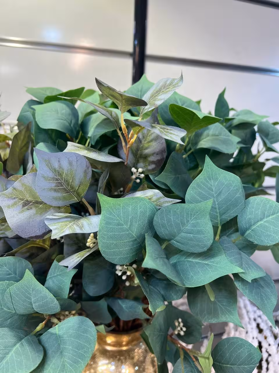 شاخه برگ مصنوعی سبز