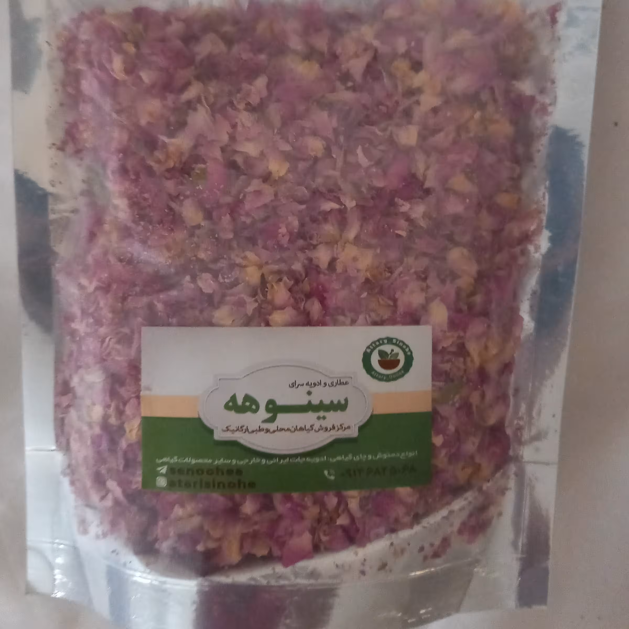 گلبرگ گل محمدی داراب