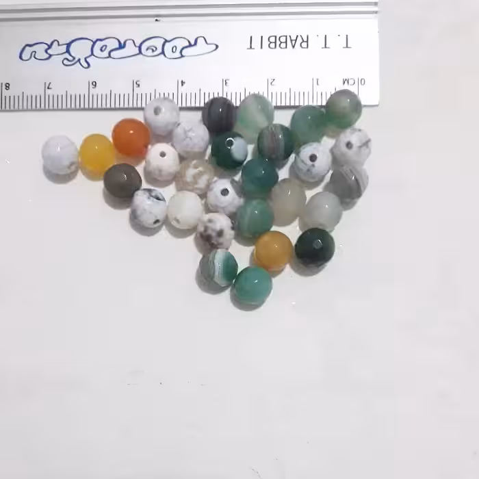 مهره عقیق معدنی سایز 8 (فروش به صورت دونه ای)