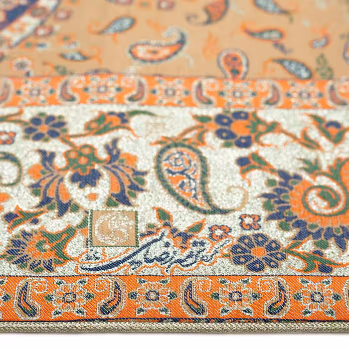 رومیزی ترمه رضایی طرح گلدیس مدل مربع