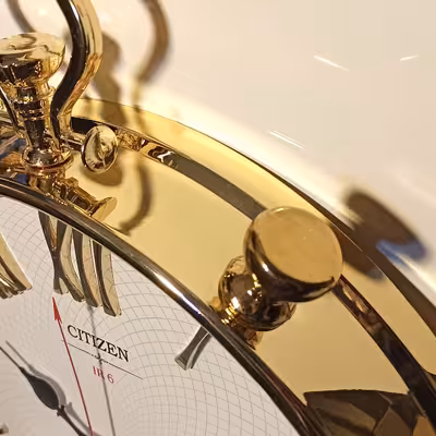 ساعت دیواری سیتی زن مدل 060