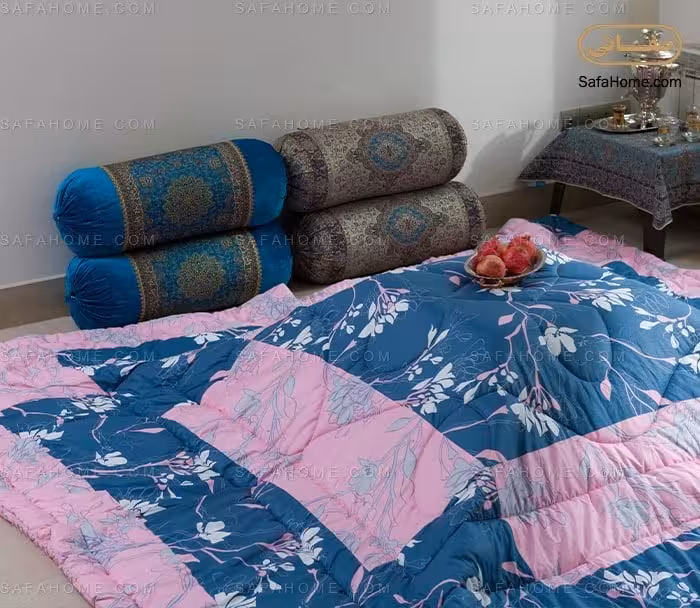 لحاف کرسی طرح گلدار صورتی تکه دوزی