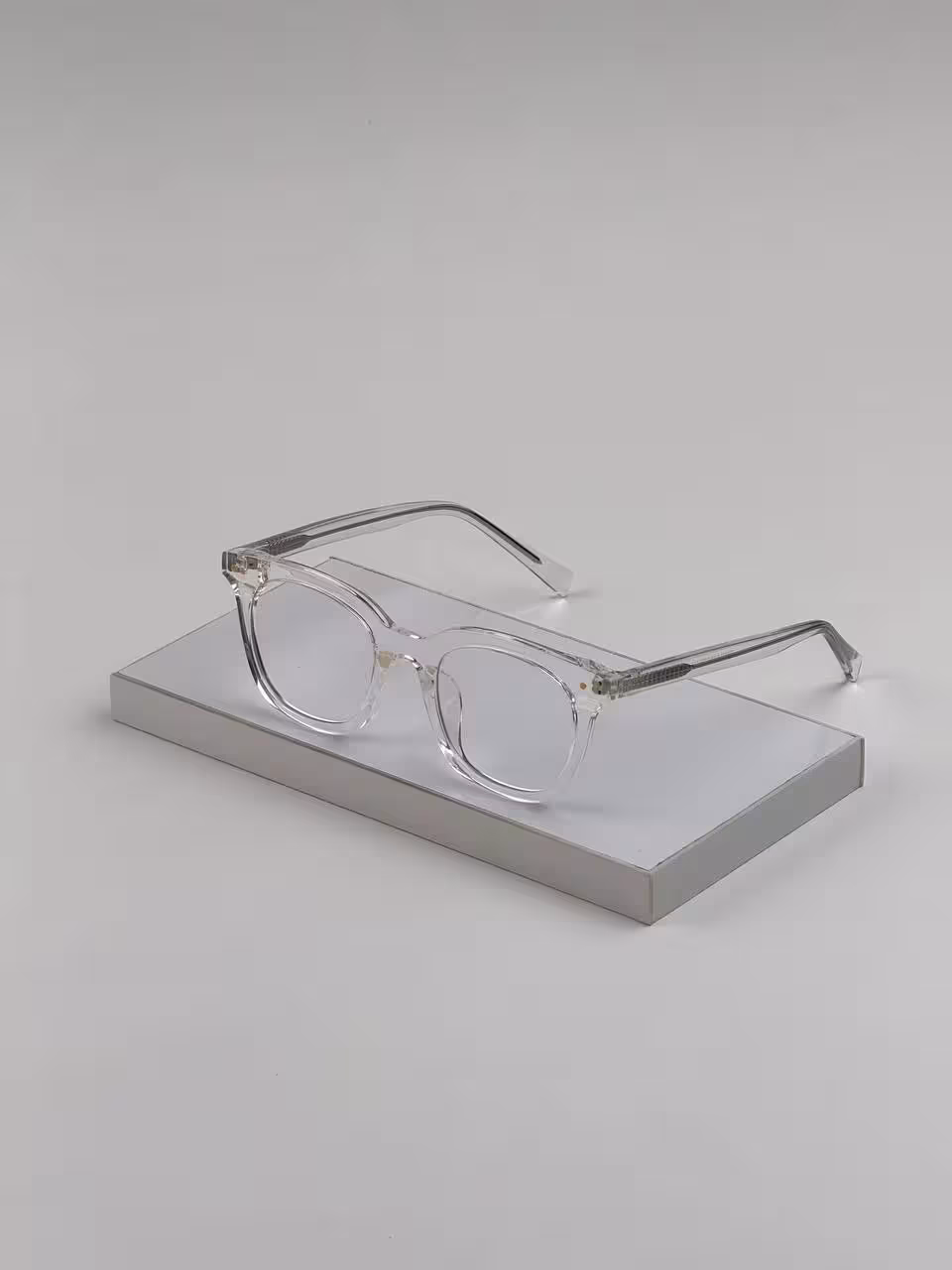 عینک طبی بلوکات مدل 8119