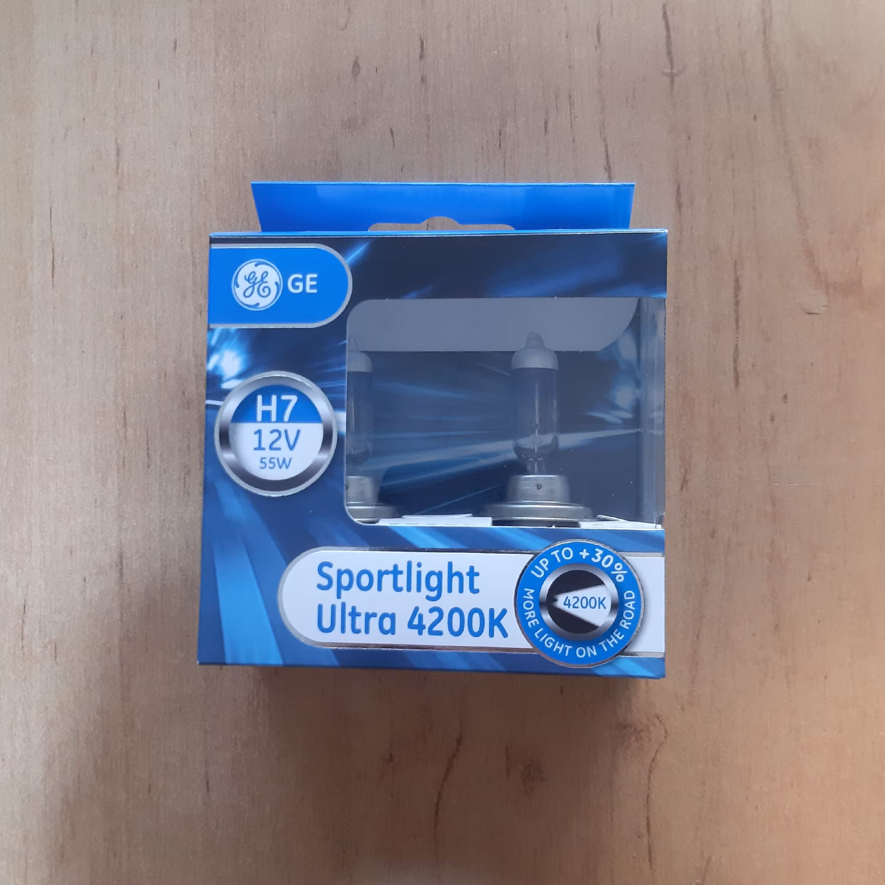 لامپ خودرو پایه h7 رنگ آفتابی 55وات 30 درصد افزایش برند جنرال الکتریک بسته 2 عددی