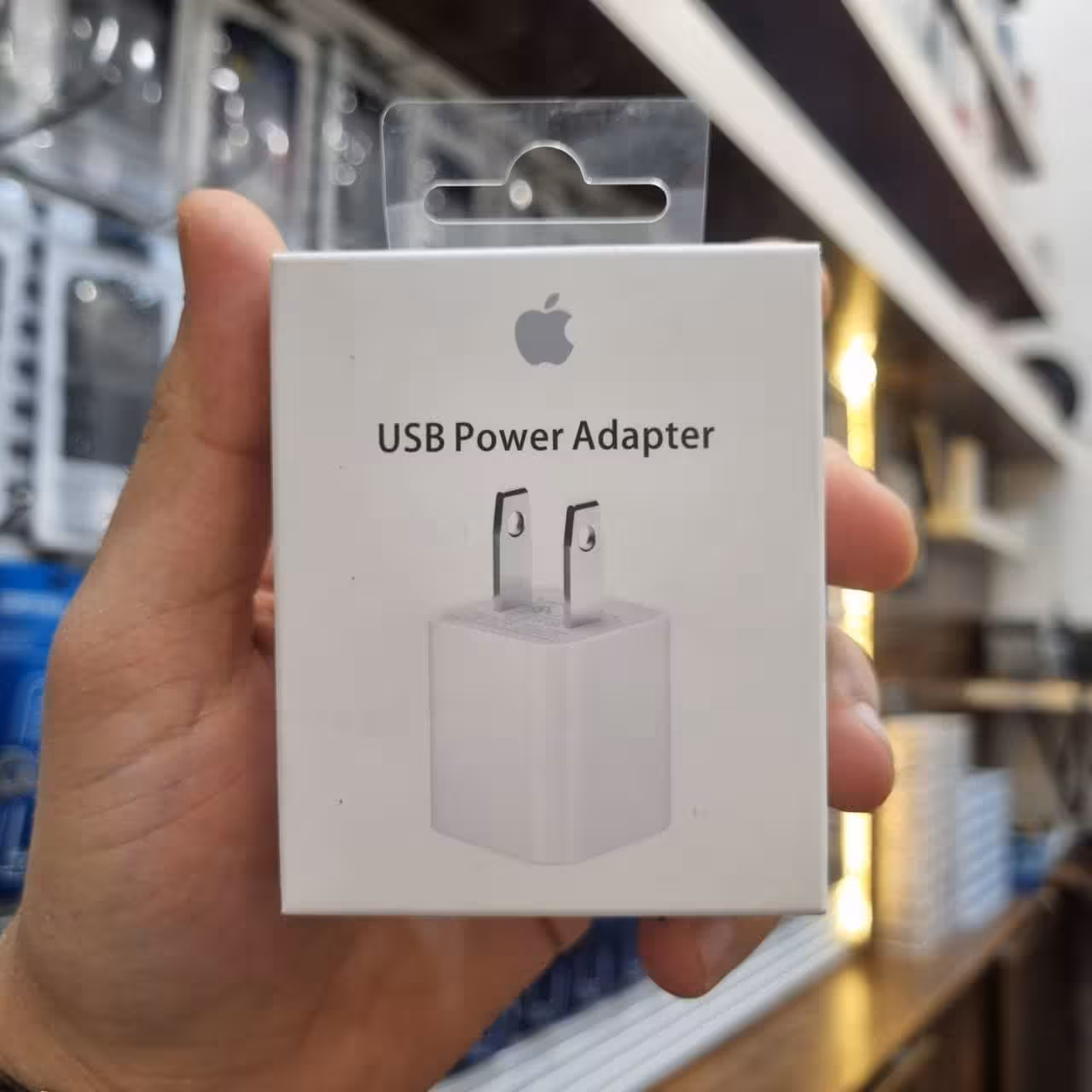 آداپتور 5 وات آیفون (IPHONE) اورجینال شرکتی تضمینی      