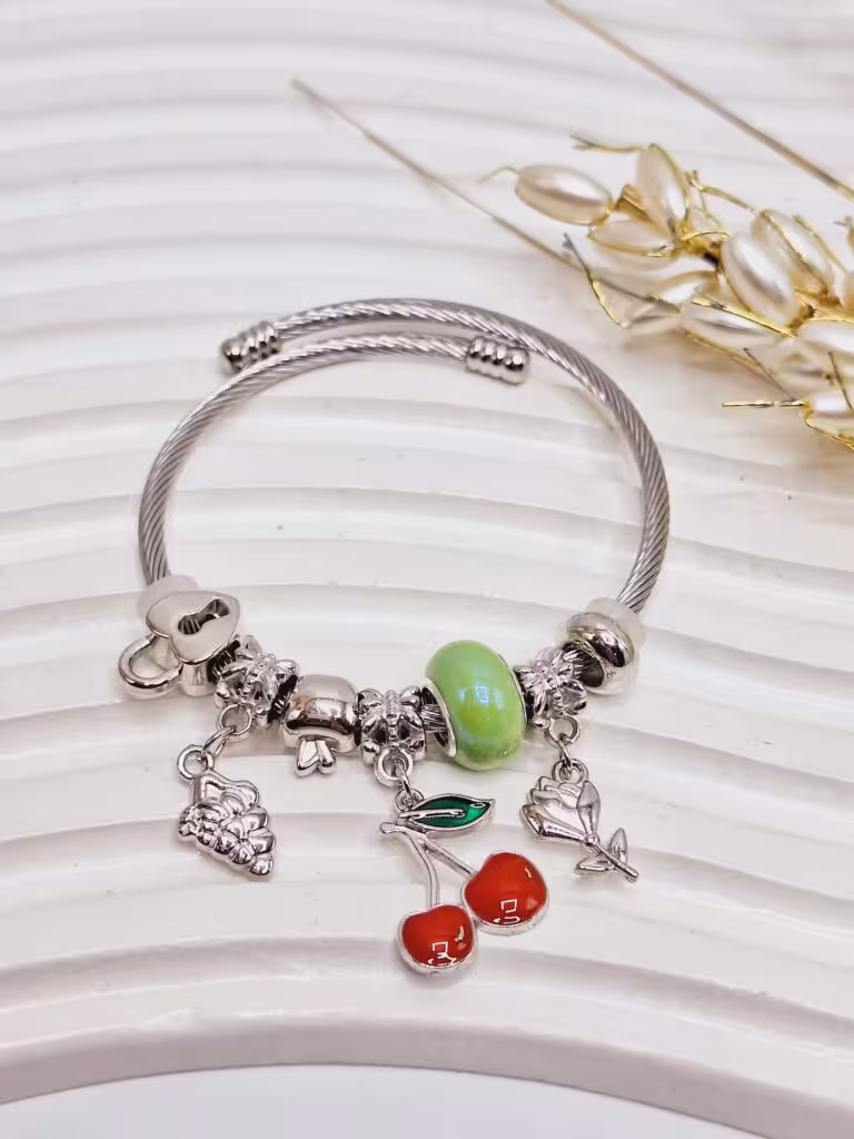 دستبند پاندورا یا آرزوها طرح گیلاس و قفل