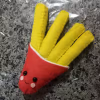 مگنت یخچال طرح سیب زمینی سرخ کرده 