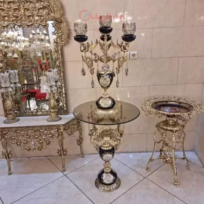 شمعدان و میز برنزی، ترکیب با سرامیک، بسیار زیبا و شیک، برنز درجه 1، با ضمانت کیفیت کالا