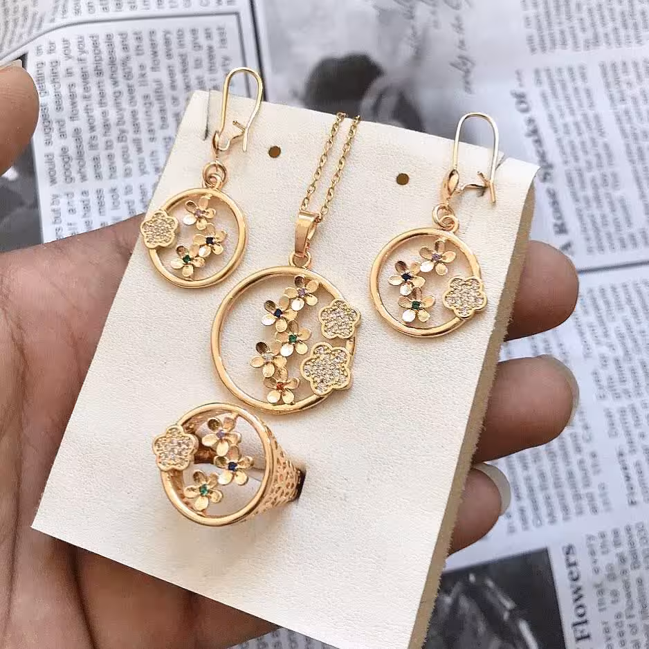 سرویس زنانه طلایی شکوفه 330370450