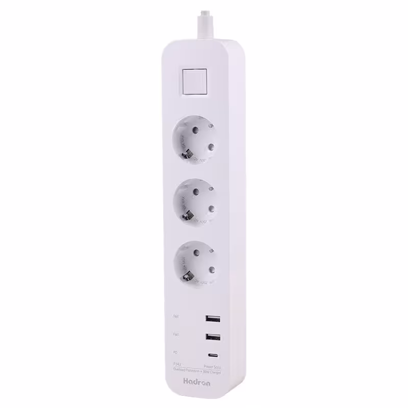 محافظ برق USB دار هادرون مدل P343 با کابل 18 متری