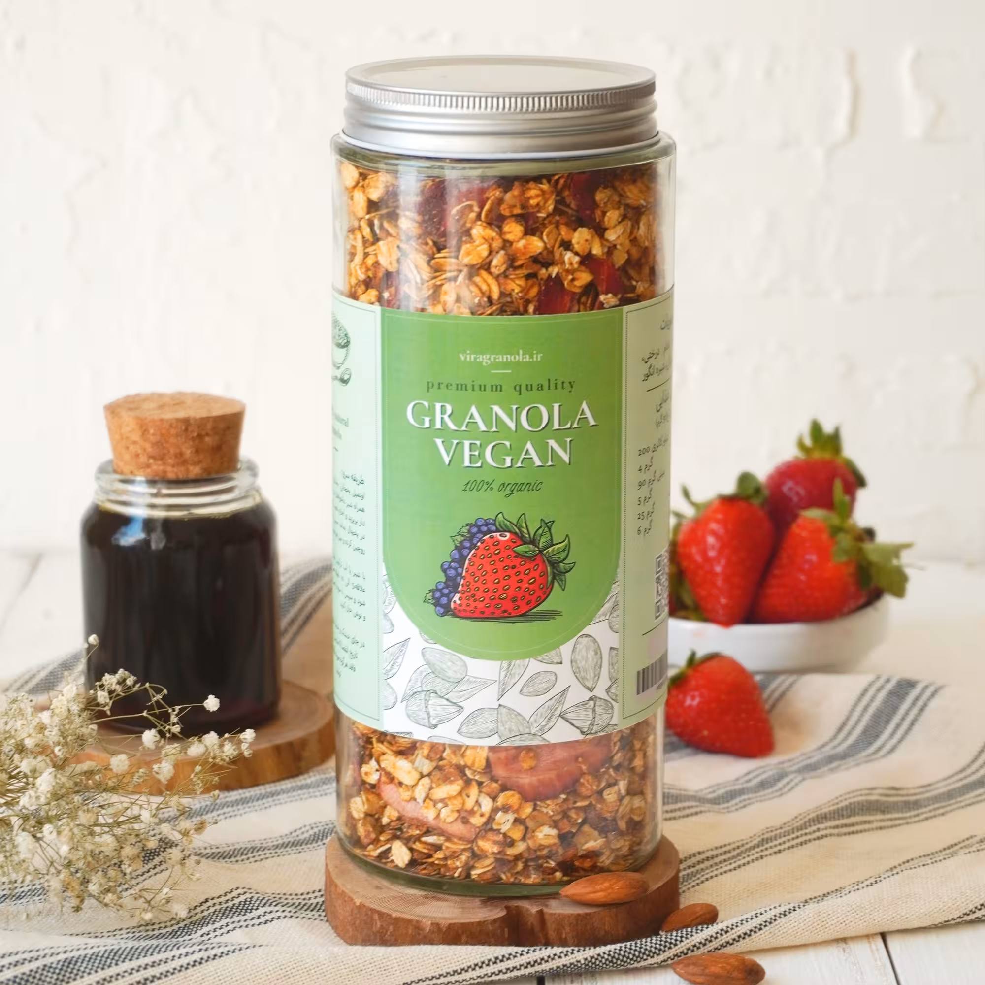 گرانولا وگان توت فرنگی 550 گرمی