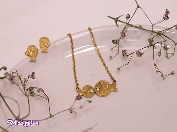 نیم ست ماهی طلایی N8149