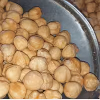 مغز فندق وارداتی 1کیلویی (وزن خالص 900 گرم) 