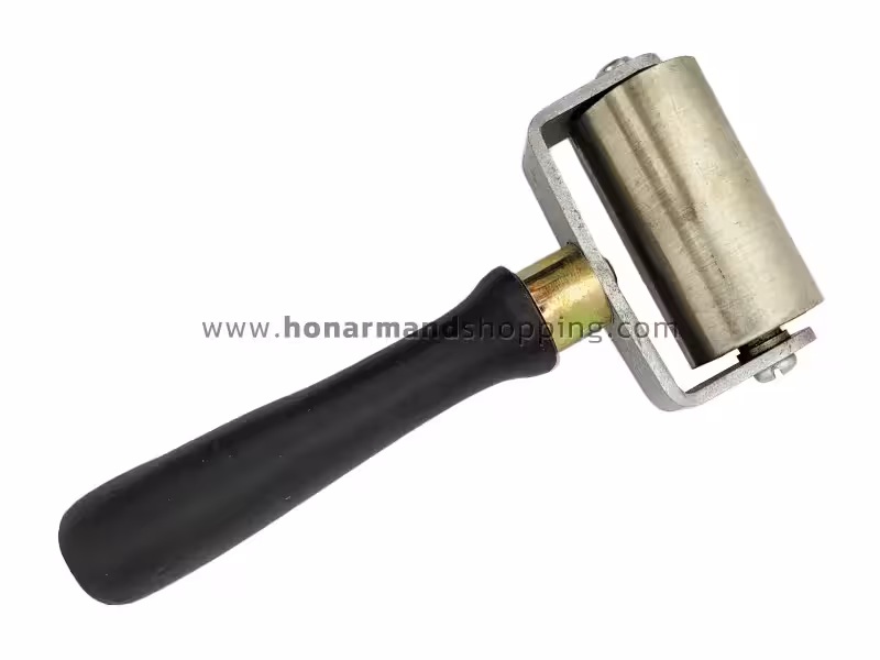 غلتک چسب و پرس دسته چوبی ایرانی سایز متوسط