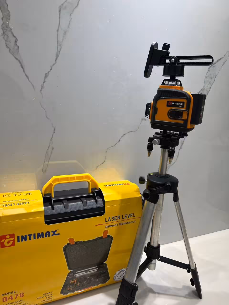 تراز لیزری 4 خط نور سبز 360 درجه اینتی مکس با پایه